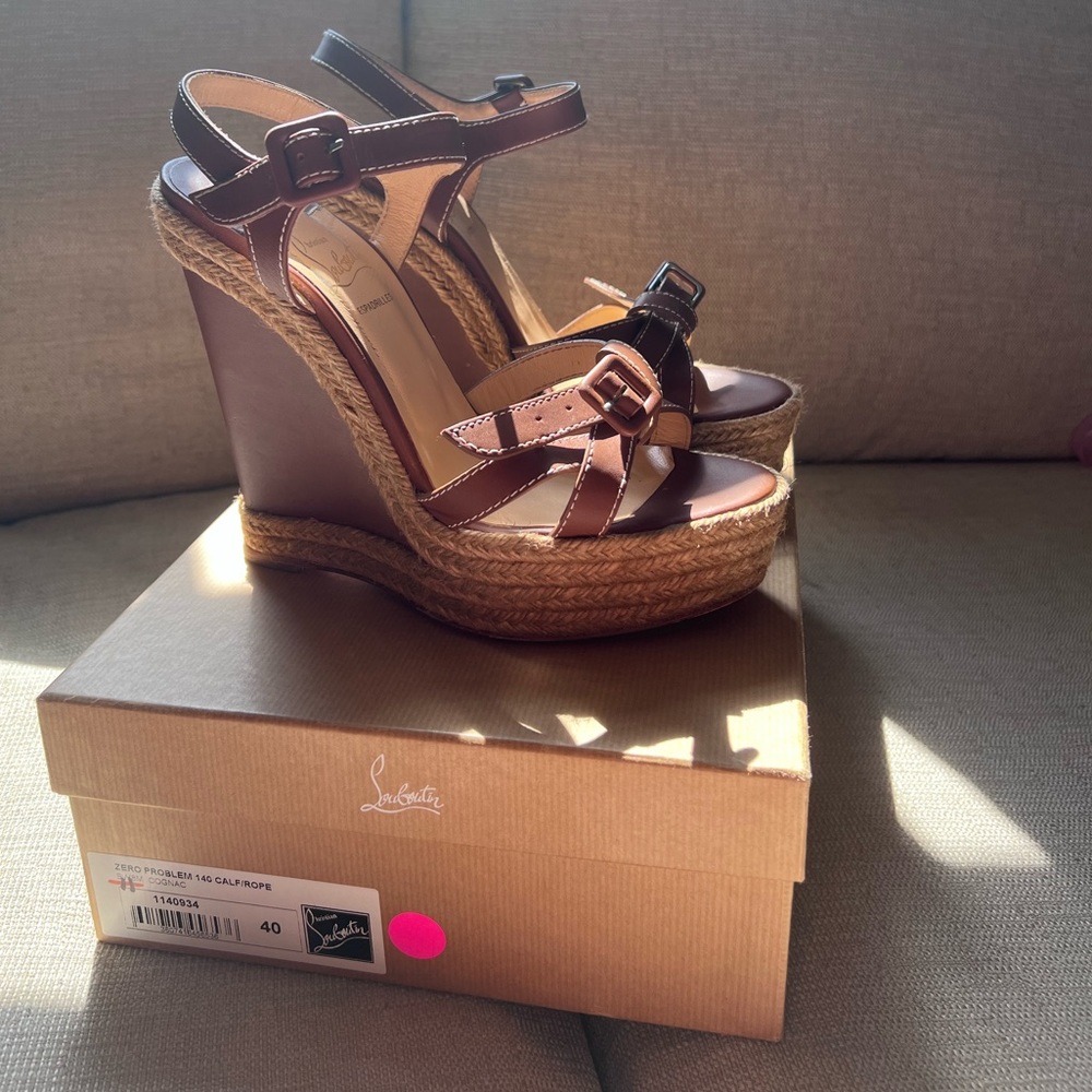 CHRISTIAN LOUBOUTIN ESPADRILL WEDGES